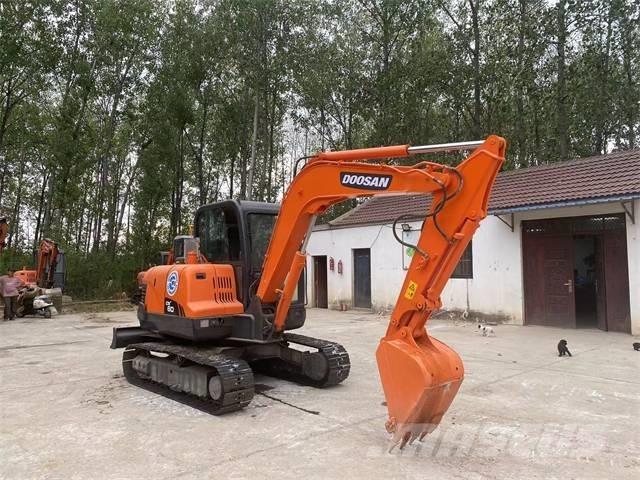 Doosan dx60 Escavadeiras de esteiras
