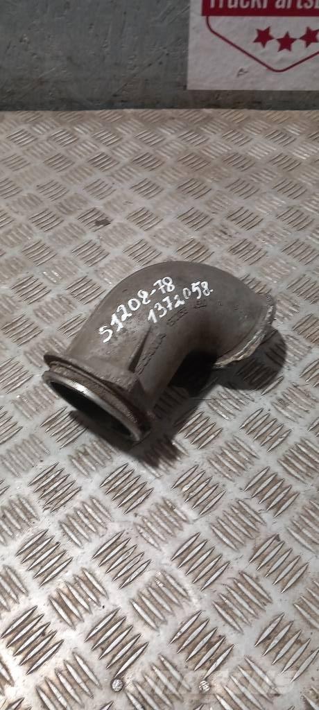 Scania 94 D.   1372058 Radiadores camiões e carrinhas