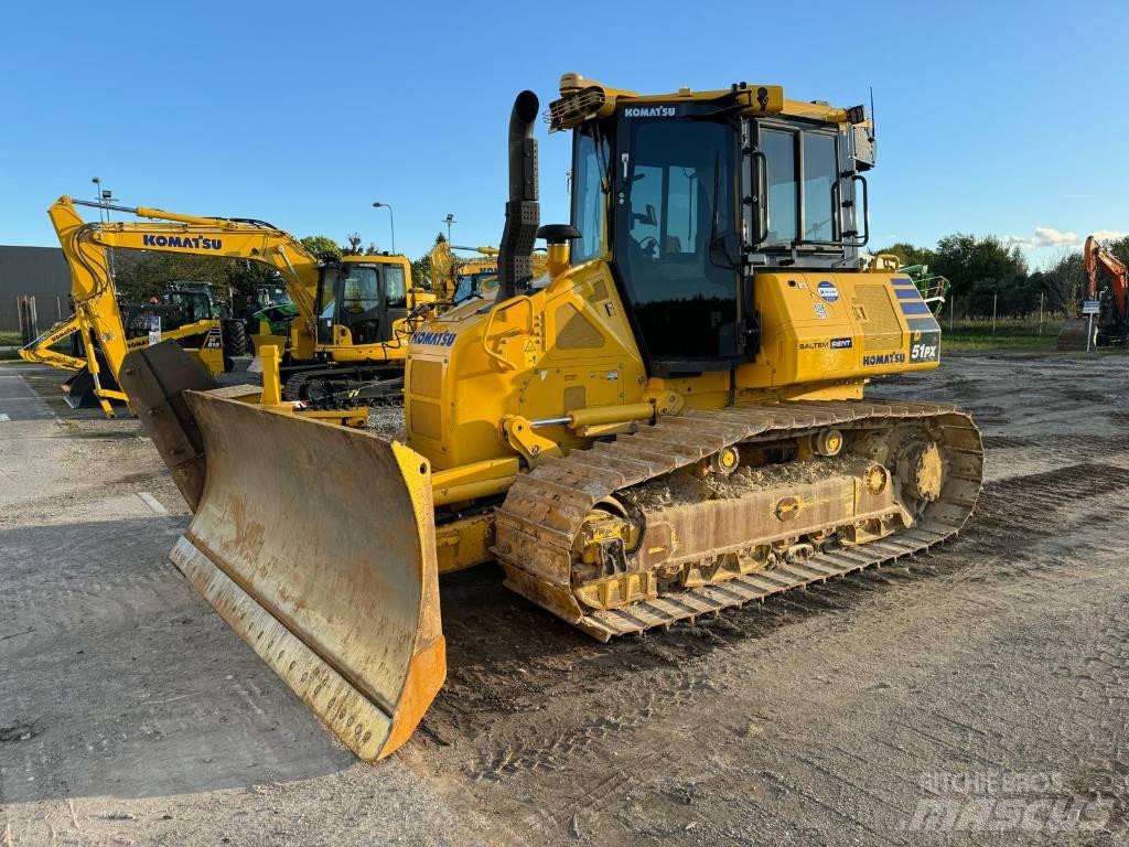 Komatsu D51PX-24E0 Dozers - Tratores rastos