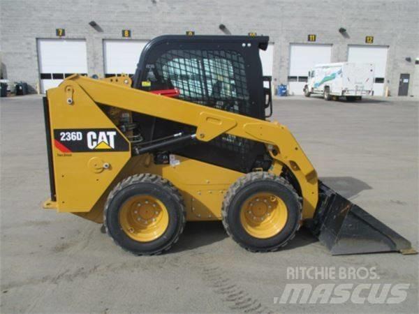 CAT 236 D Minicarregadeiras