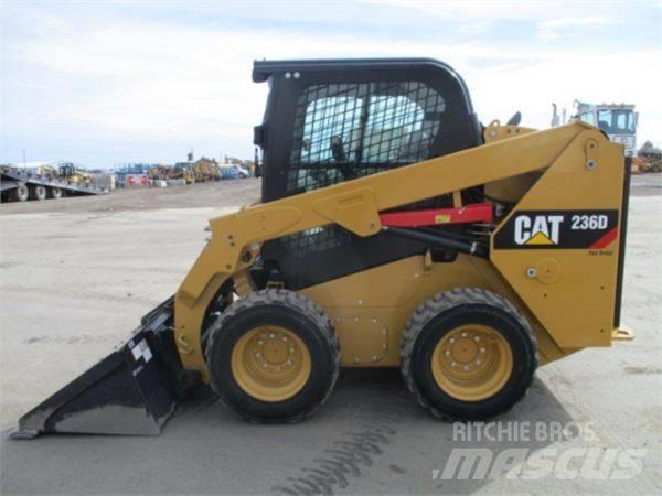 CAT 236 D Minicarregadeiras