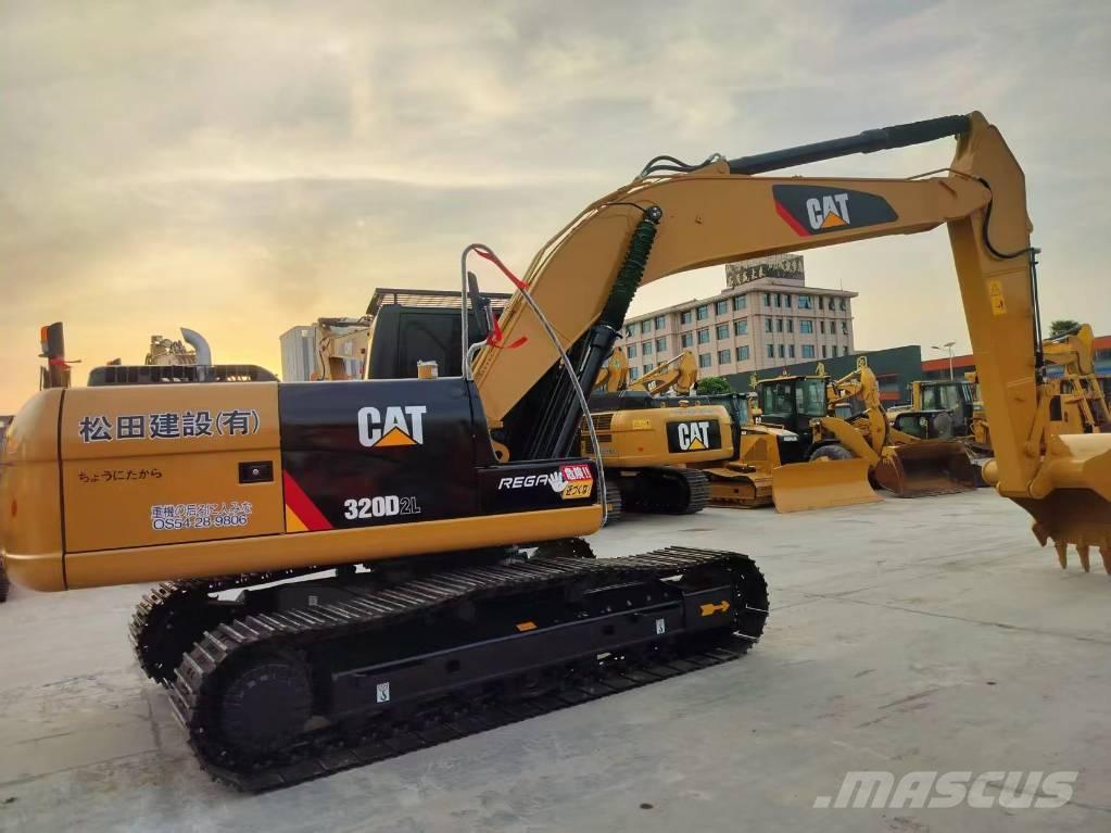 CAT 320 D2L Escavadeiras de esteiras