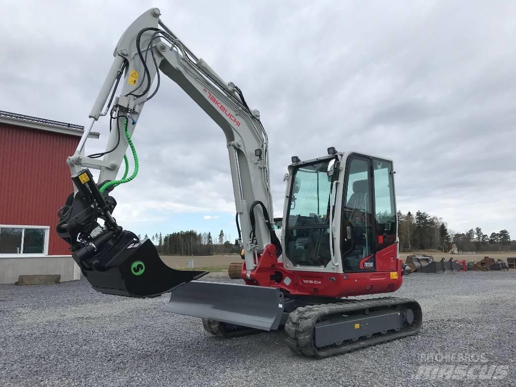 Takeuchi TB260 Miniescavadeiras