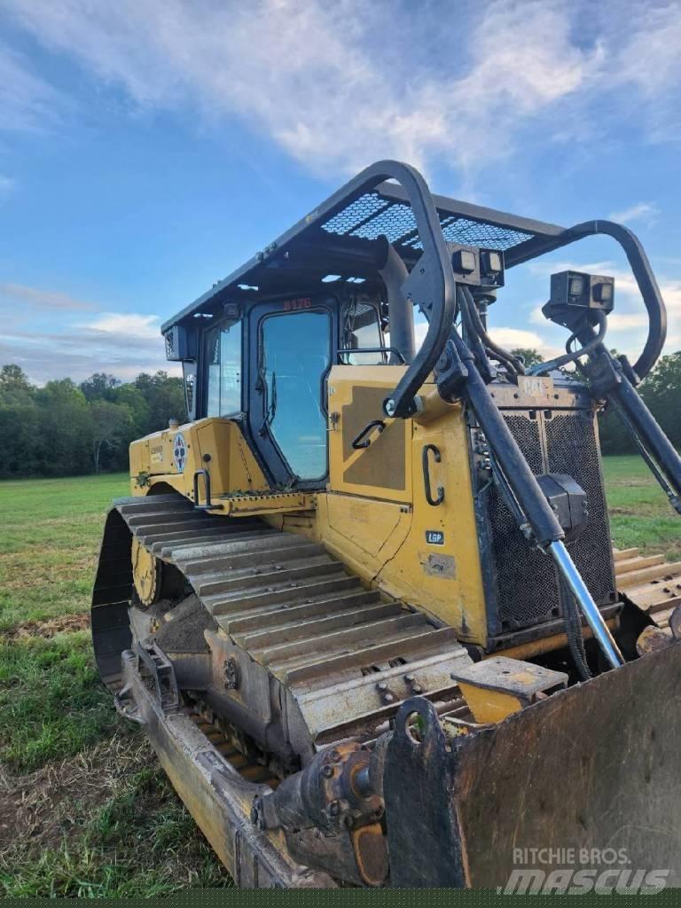 CAT D 6 Dozers - Tratores rastos