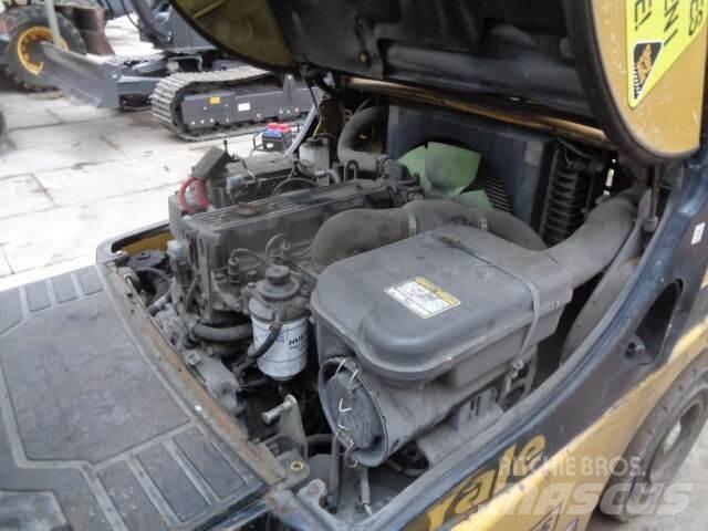 Yale GDP 35 VX Empilhadores Diesel