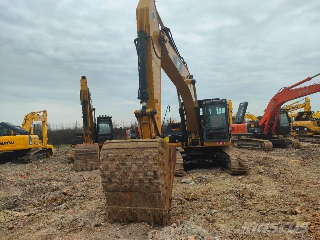 CAT 326D Escavadeiras de esteiras