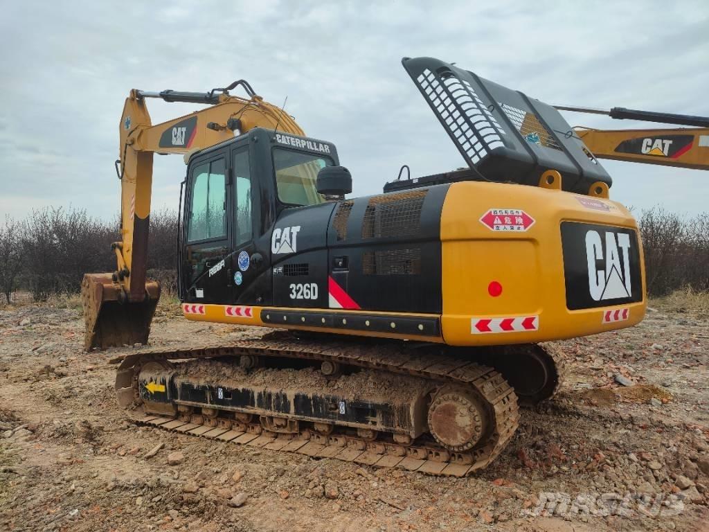 CAT 326D Escavadeiras de esteiras