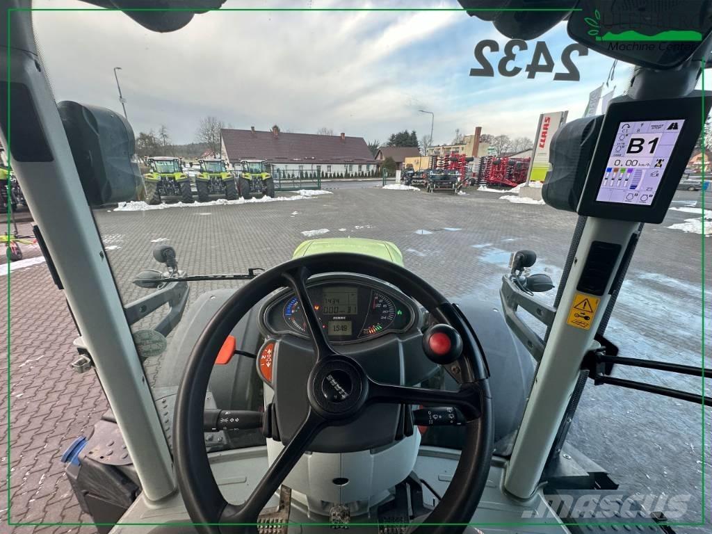 CLAAS Axion 850 Tratores Agrícolas usados