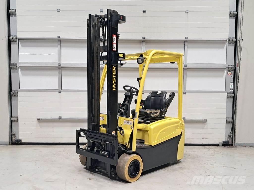 Hyster J2.0XNT-640 Empilhadores eléctricos
