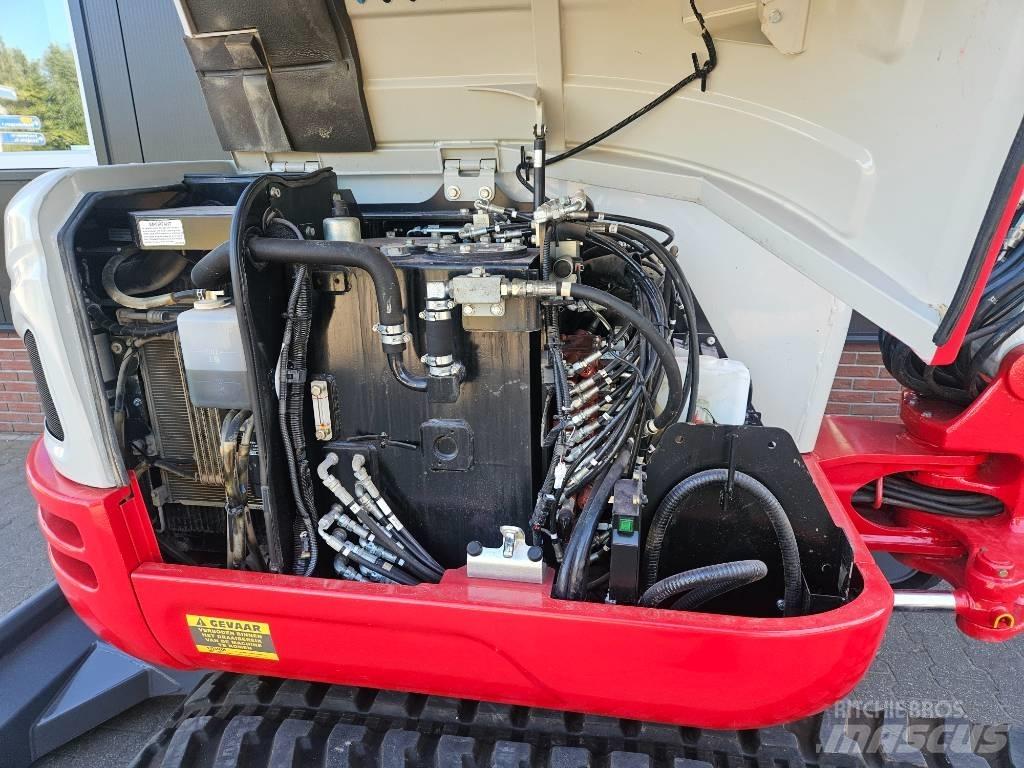 Takeuchi TB 240 Miniescavadeiras
