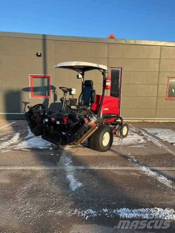 Toro RM 5610 AWD Corta-Relvas Fairway