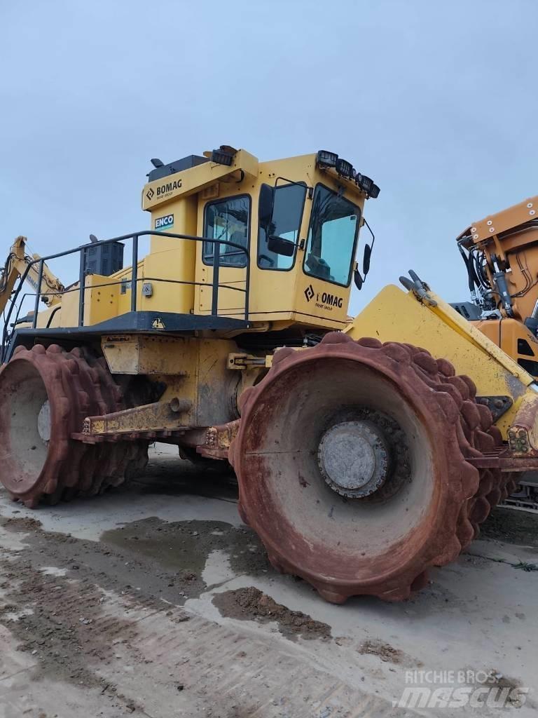 Bomag BC 972 RB Compactadoras de lixo