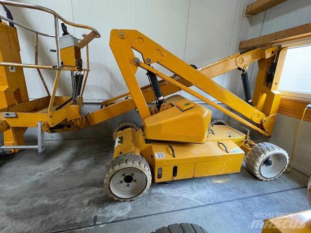 UpRight AB38N / defect Elevadores braços articulados