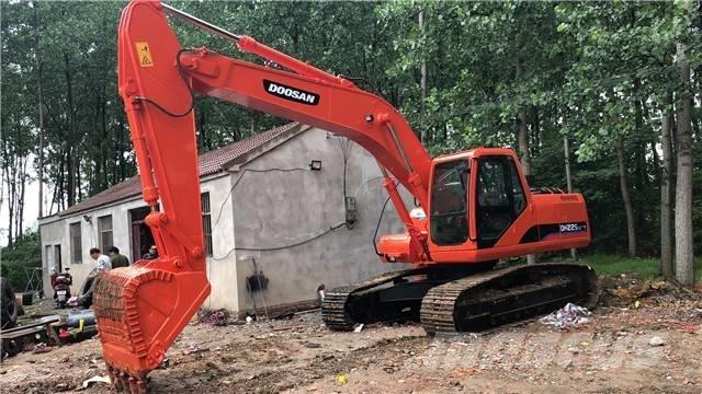 Doosan DH225LC-7 Escavadeiras de esteiras