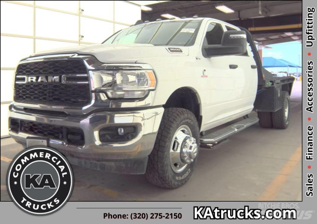 RAM 3500 TRADESMAN Camiões estrado/caixa aberta