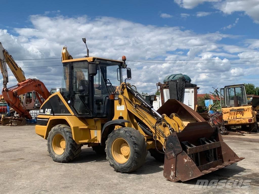 CAT 908 Carregadeiras de rodas