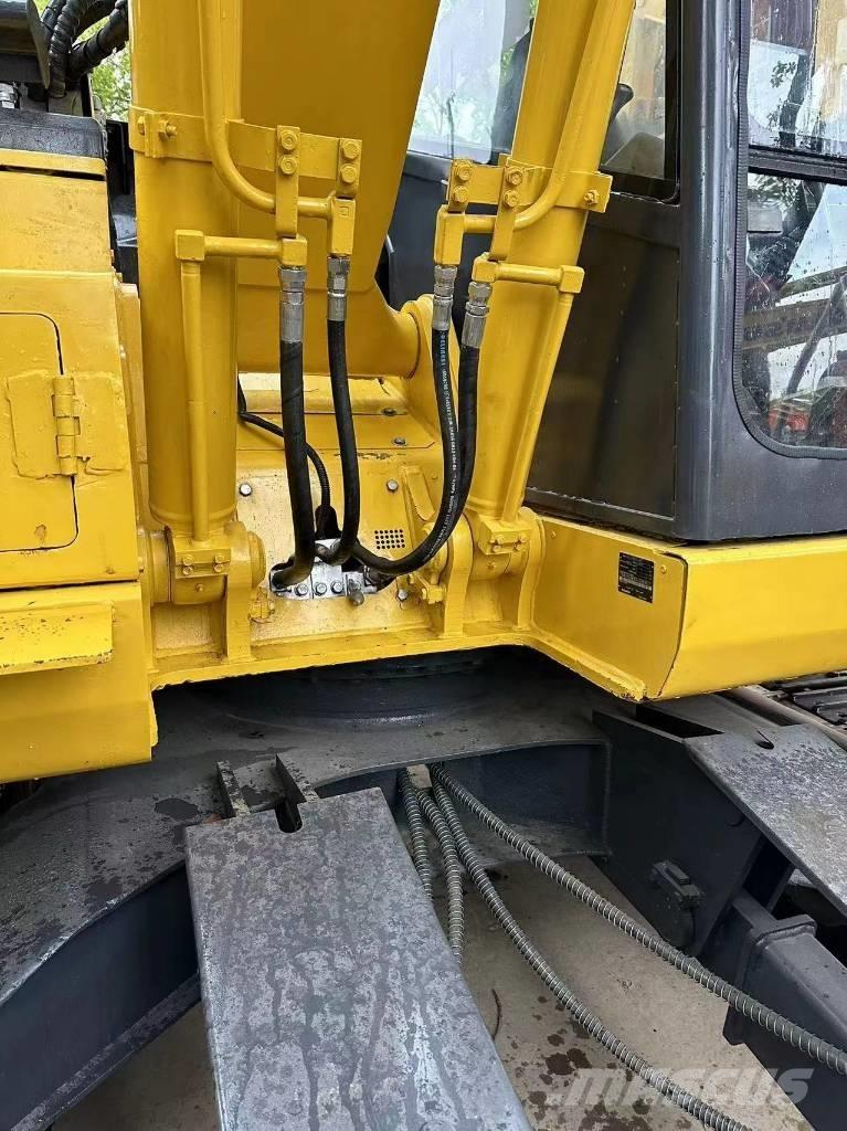 Komatsu PC 128US-2EO Escavadeiras de esteiras