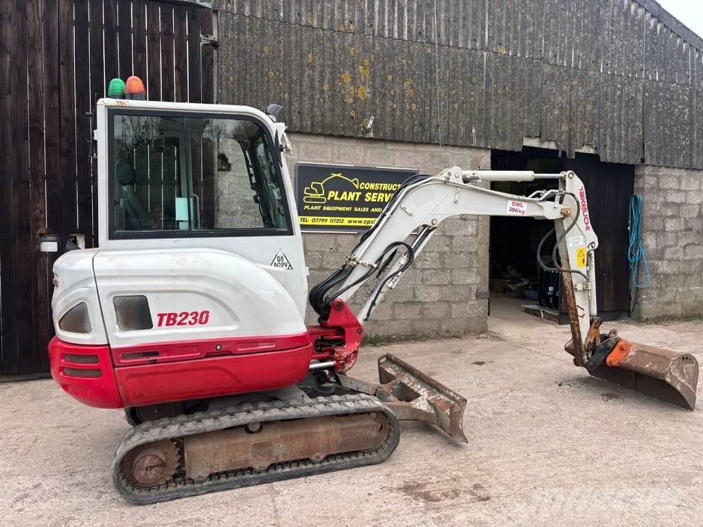 Takeuchi TB 230 Miniescavadeiras