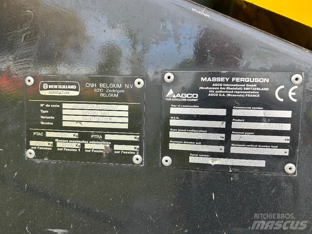 New Holland BB 9090 Enfardadeira de fardos quadrados