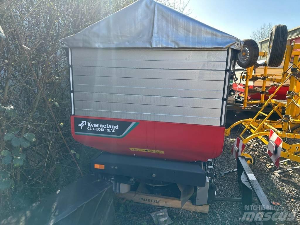 Kverneland CL 1300 Espalhadores de minério