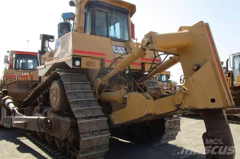 CAT D9R Dozers - Tratores rastos