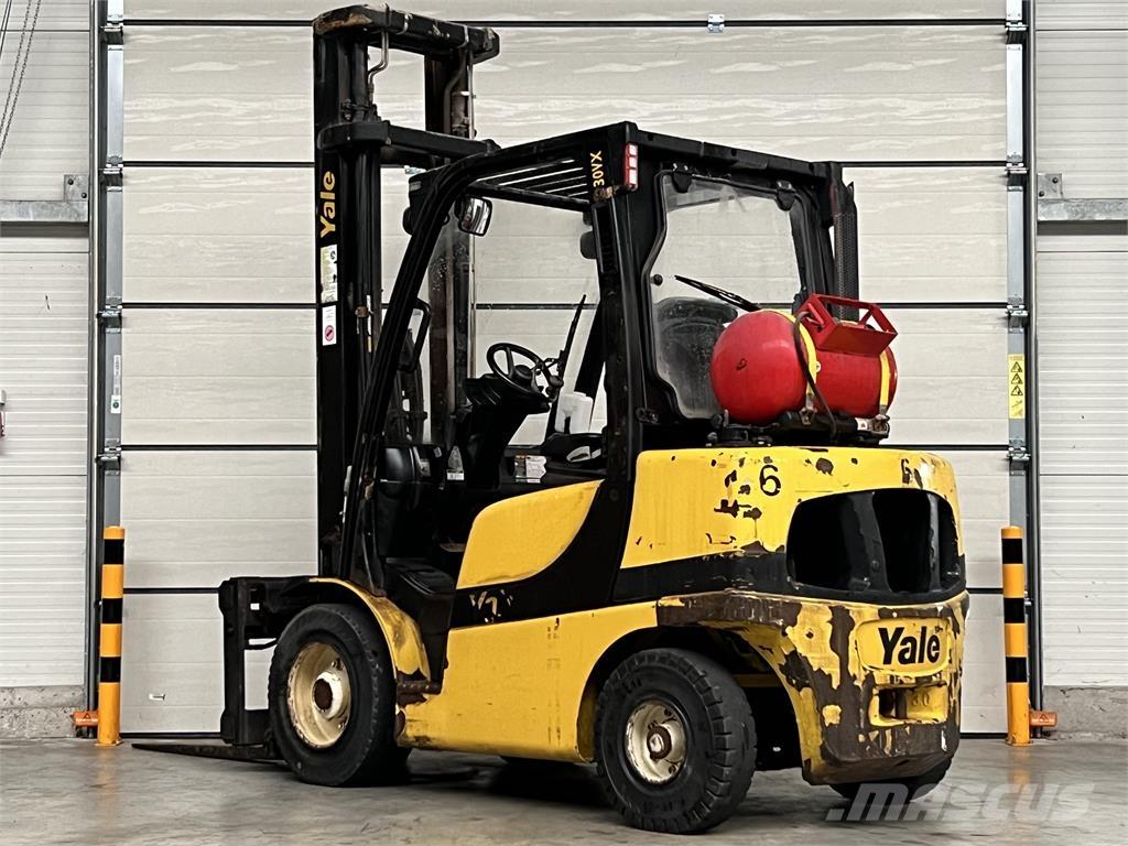 Yale GLP30VXV2445 Empilhadores a gás