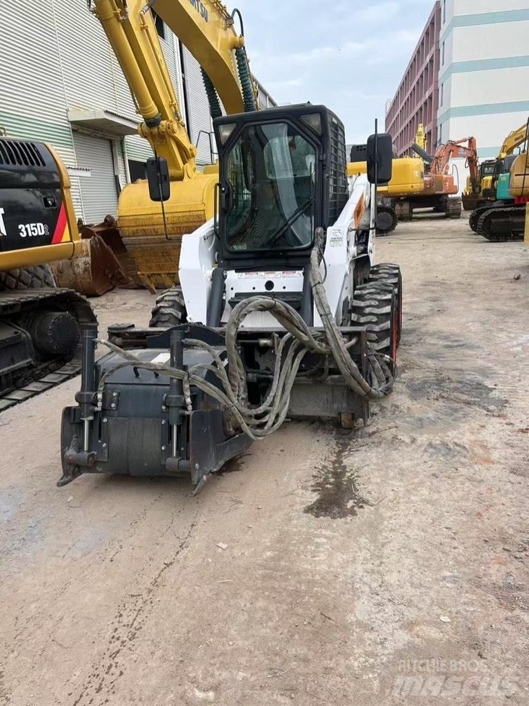 Bobcat S 220 Minicarregadeiras