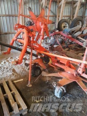 Kuhn GF 5001 Ancinho virador