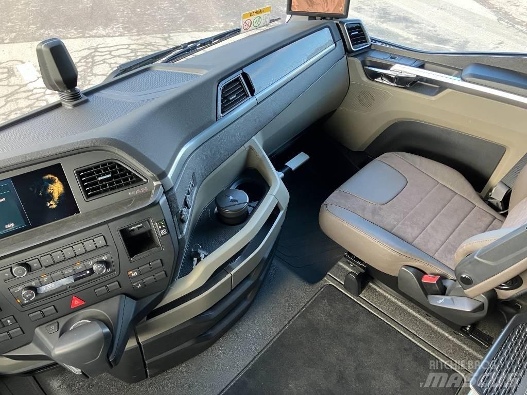MAN TGX 26.520 Caminhões de caixa fechada