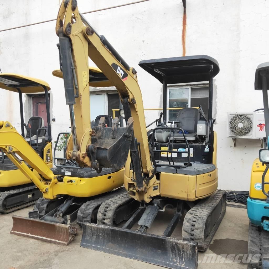 CAT 302CR Miniescavadeiras