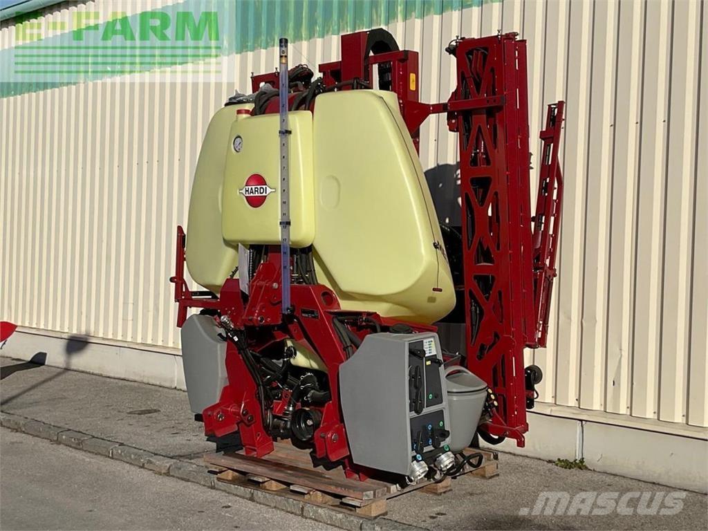 Hardi Mega 1500 Pulverizadores rebocados