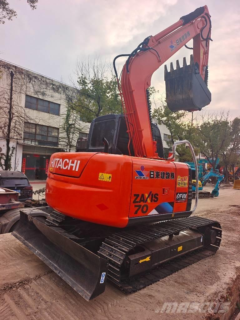 Hitachi Zaxis 70 Miniescavadeiras