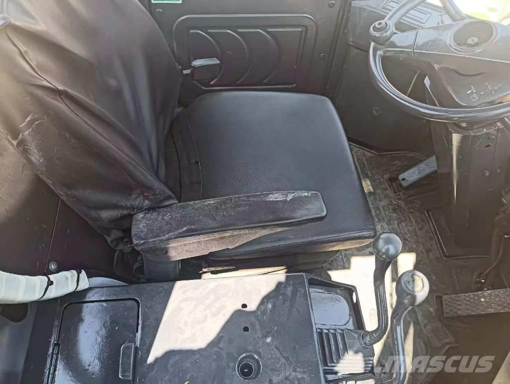 Komatsu WA 470-3 Carregadeiras de rodas