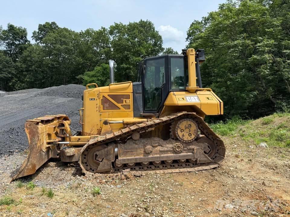 CAT D 6 N XL Dozers - Tratores rastos