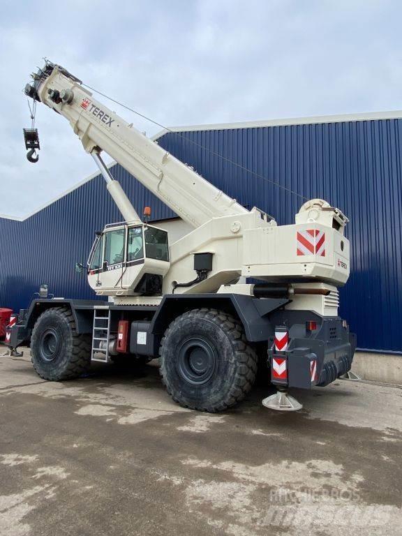 Terex RT 100 Gruas Fora-de-estrada