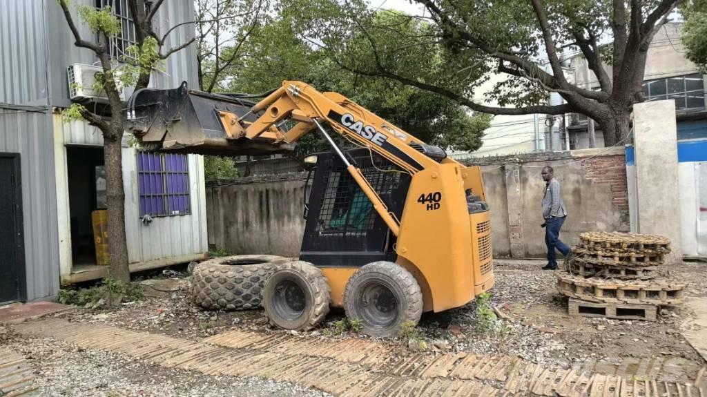 CASE 440 Minicarregadeiras