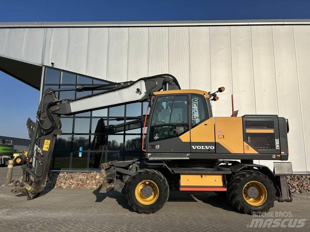 Volvo EW180E Escavadoras de rodas