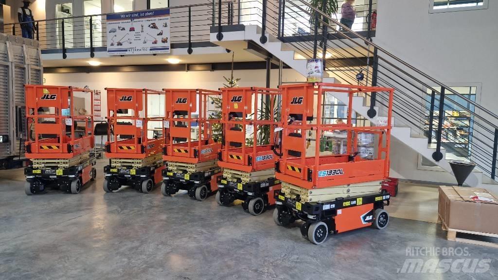 JLG ES 1330 L Elevadores de tesoura
