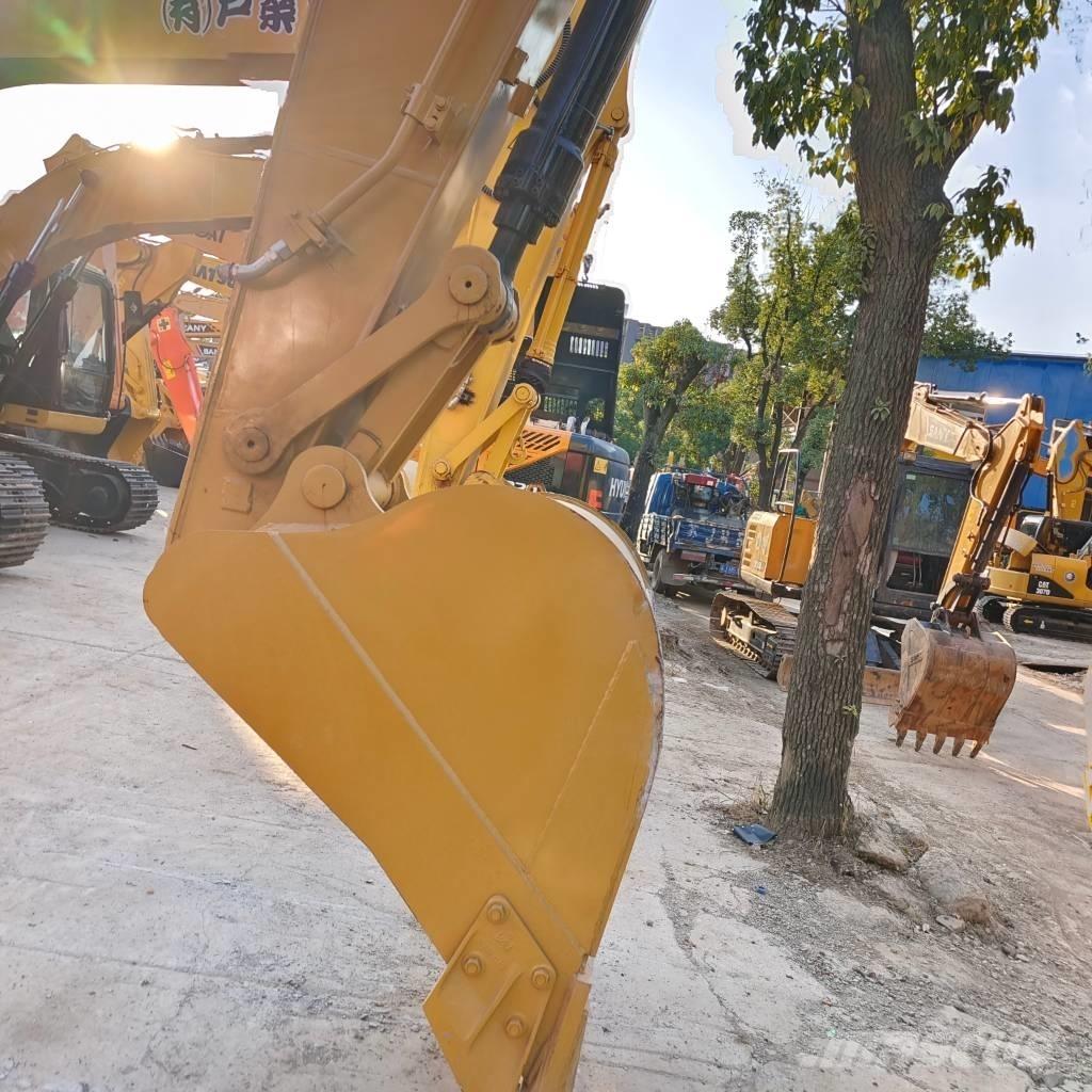 CAT 320 D Escavadeiras de esteiras