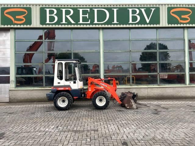 Kubota R 520 Carregadeiras de rodas