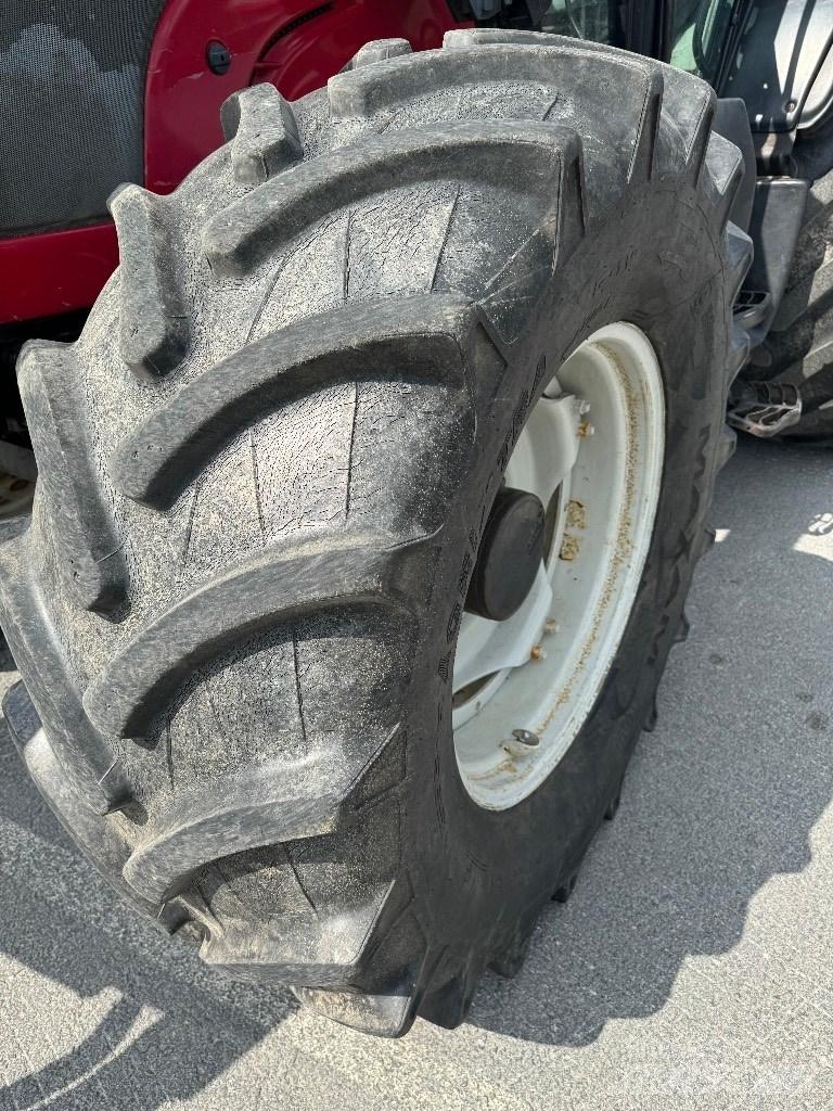 Valtra N141 Advance Tratores Agrícolas usados