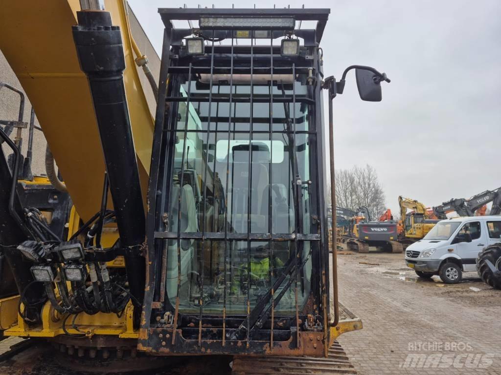 CAT 329E Escavadeiras de esteiras