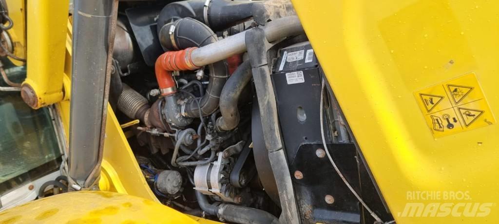 New Holland B 115 C Retroescavadeiras