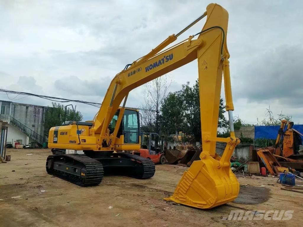 Komatsu PC 220 Escavadeiras de esteiras