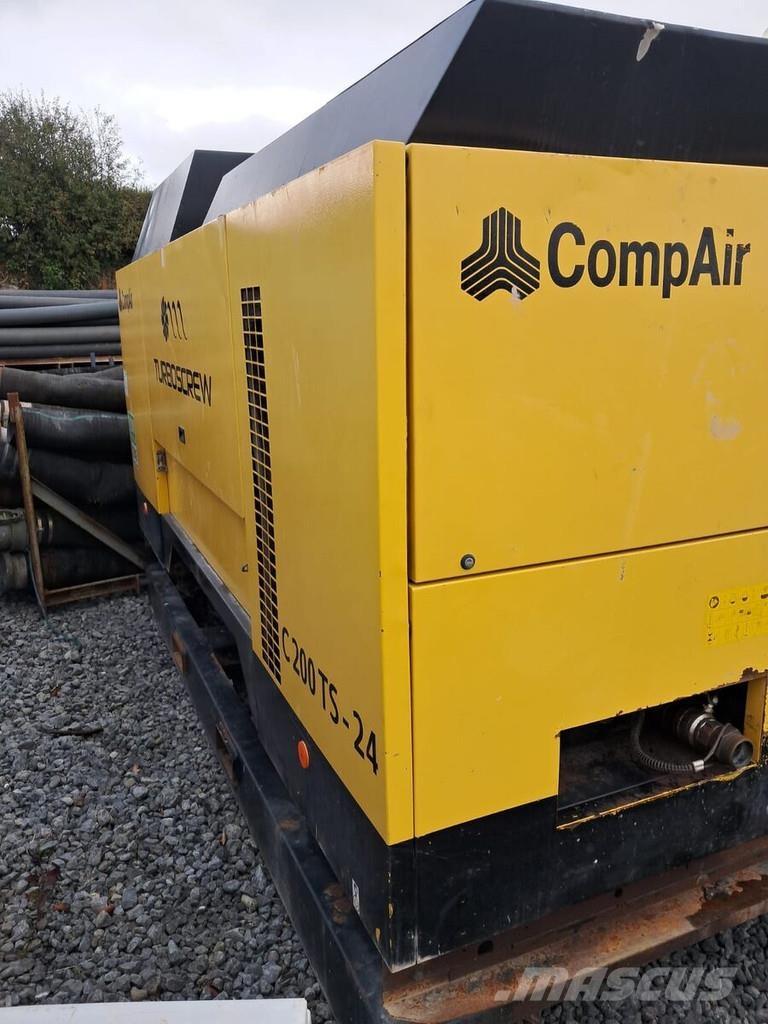 Compair C200 TS - 24 Compressores