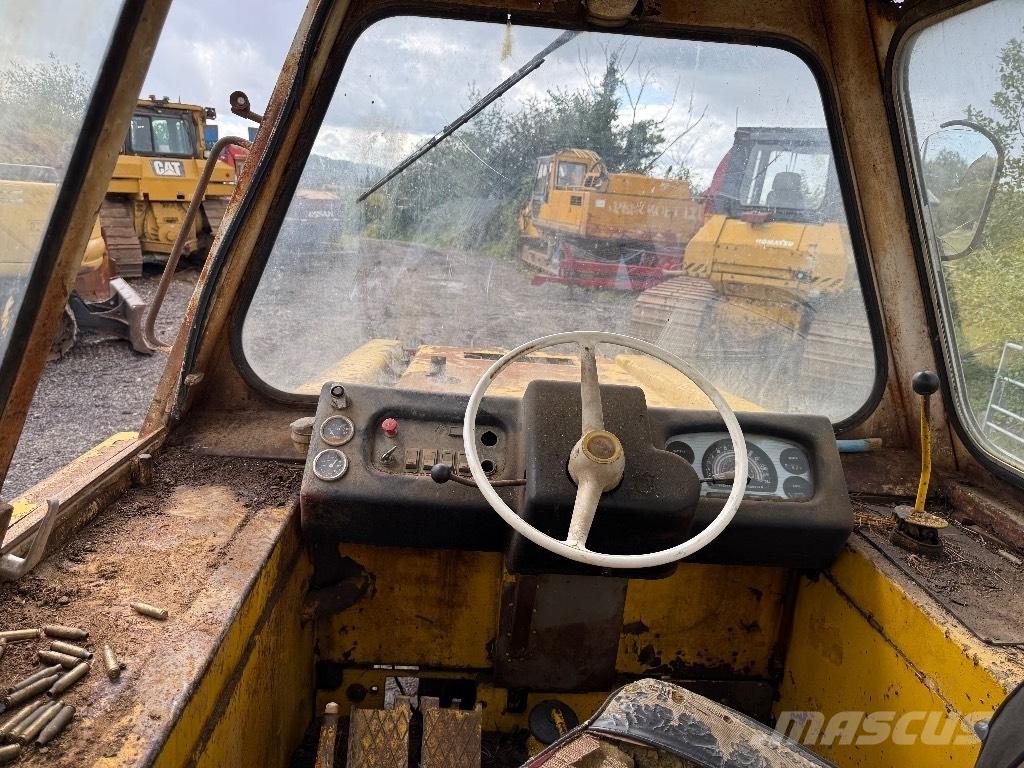 JCB 3 C II Retroescavadeiras