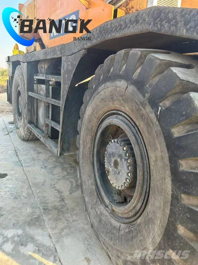 Kato KR 25 H Gruas Fora-de-estrada