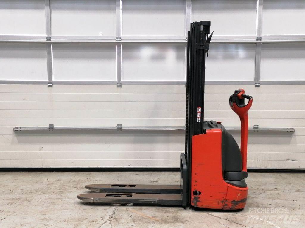 Linde L10 Empilhador para operador externo
