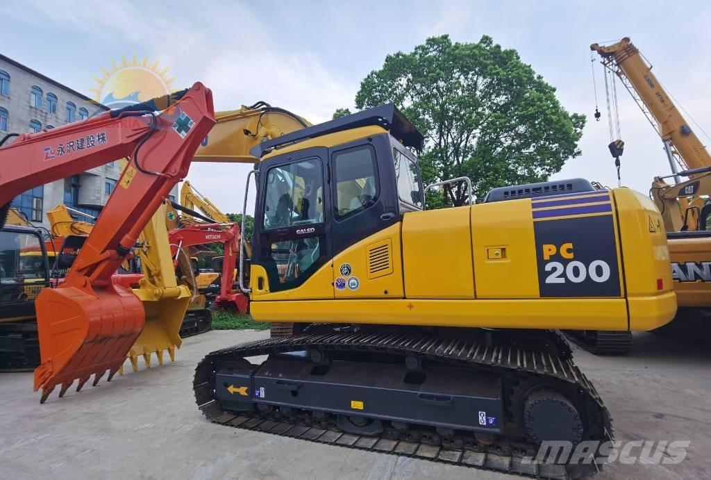 Komatsu PC 200-7 Escavadeiras de esteiras