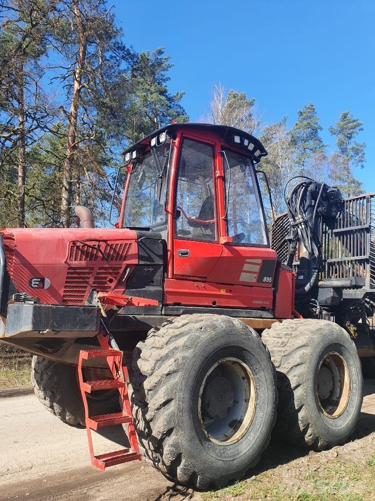 Komatsu 895 Forwarders florestais